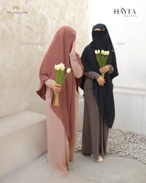 {"remix_data":[],"remix_entry_point":"challenges","source_tags":["local"],"origin":"unknown","total_draw_time":0,"total_draw_actions":0,"layers_used":0,"brushes_used":0,"photos_added":0,"total_editor_actions":{},"tools_used":{},"is_sticker":false,"edited_since_last_sticker_save":false,"containsFTESticker":false,"used_sources":{"version":1,"sources":[{"id":"372171034076211","type":"ugc"},{"id":"230713719029211","type":"ugc"}]}}